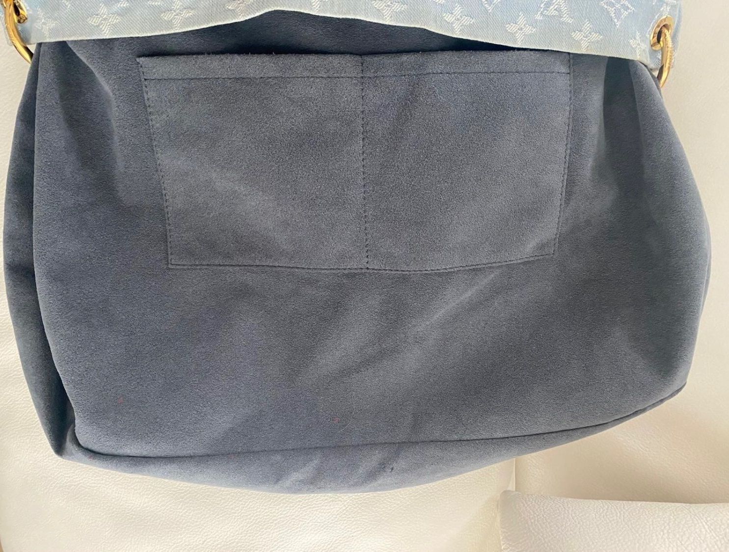 Louis Vuitton Sacs femmes: EYECATCHER - LOUIS VUITTON Daily GM Hellblau Denim – D'occasion à Winkel par ferrari2022 8