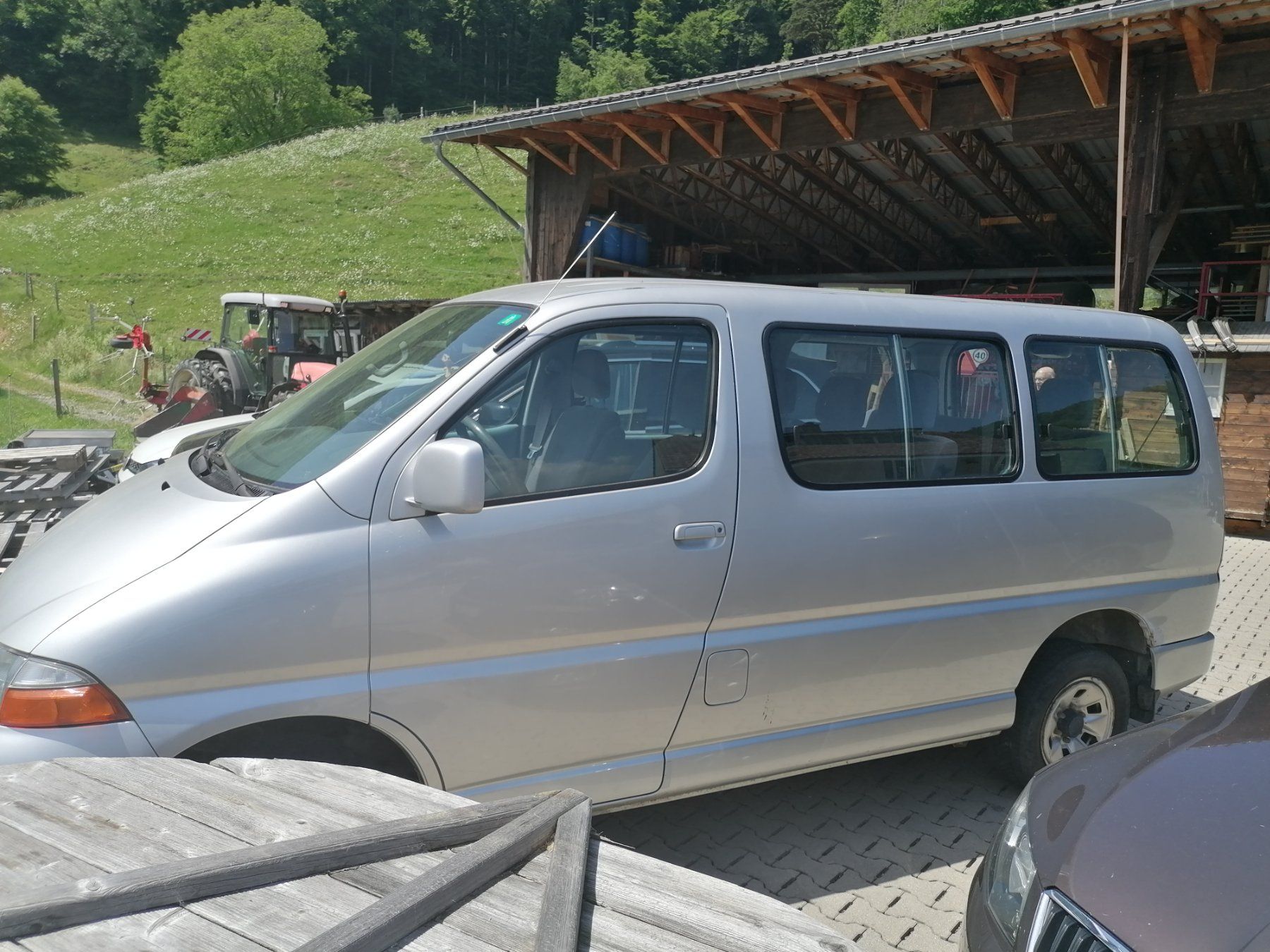 Toyota Automobili: Toyota Hi-Ace 2.7 4WD – Usato da Rüthi (Rheintal) venduto da marcel005 1