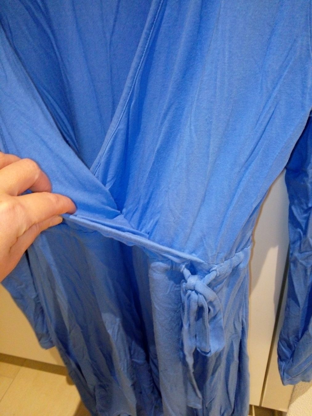 H&M Vestiti: Hellblaues Wickelkleid, in Grösse L – Usato da Schwyz venduto da s.verkauf 1