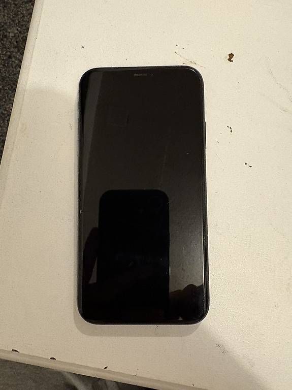 Apple Handys / Smartphones: Iphone 11 – Gebraucht aus Schleinikon von kar_8ww7