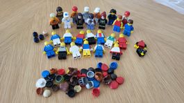 LEGO Figuren Konvolut inkl Frisuren, Helmen etc.
