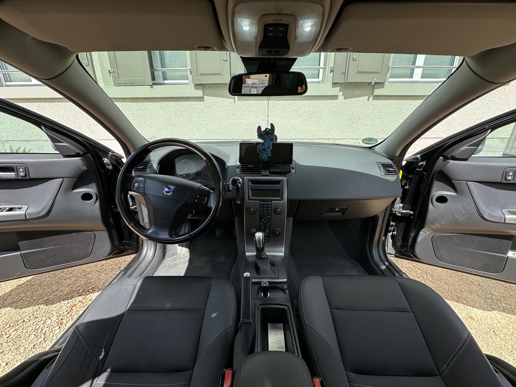 Volvo Automobili: Volvo V50 T5 - Stockholm – Usato da Sissach venduto da MaPug 5