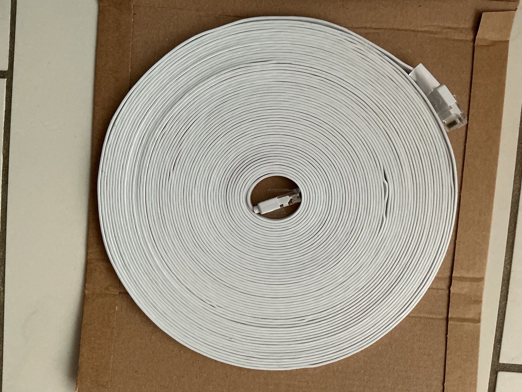 Cavi: Netzwerkkabel U/UTP, CAT6, 20 m – Nuovo (secondo la descrizione) da Biel-Benken BL venduto da Cold334