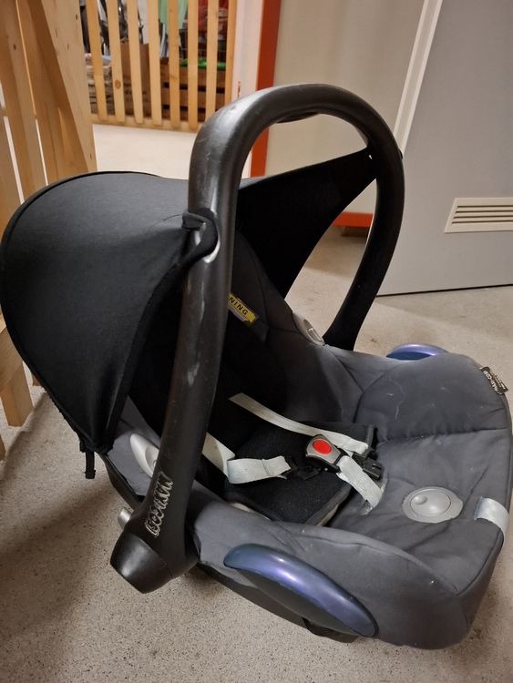 Maxi-Cosi Sièges auto: maxi cosi babyschale – D'occasion à Rüti ZH par and_lwn2 1