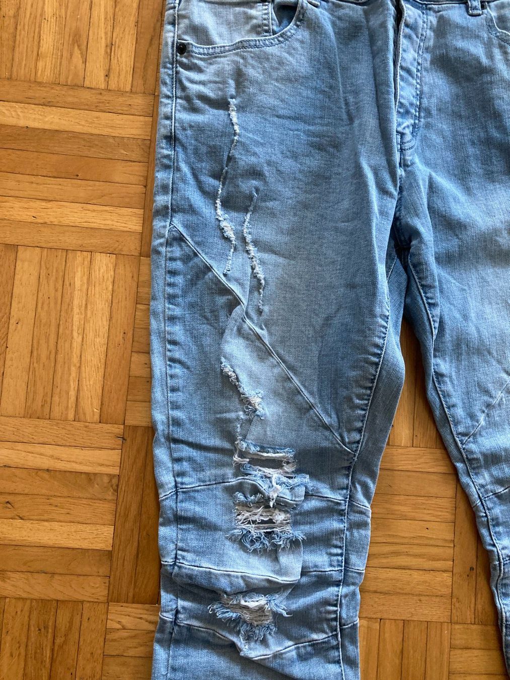 Jeans: Cayler & Sons Jeans Straight Leg – Gebraucht aus Obfelden von miau68 2