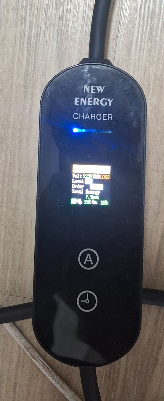 Chargeurs de batterie: Ladestation Elektroauto NEW ENERGY defekt – D'occasion à Faulensee par Pilo7 2