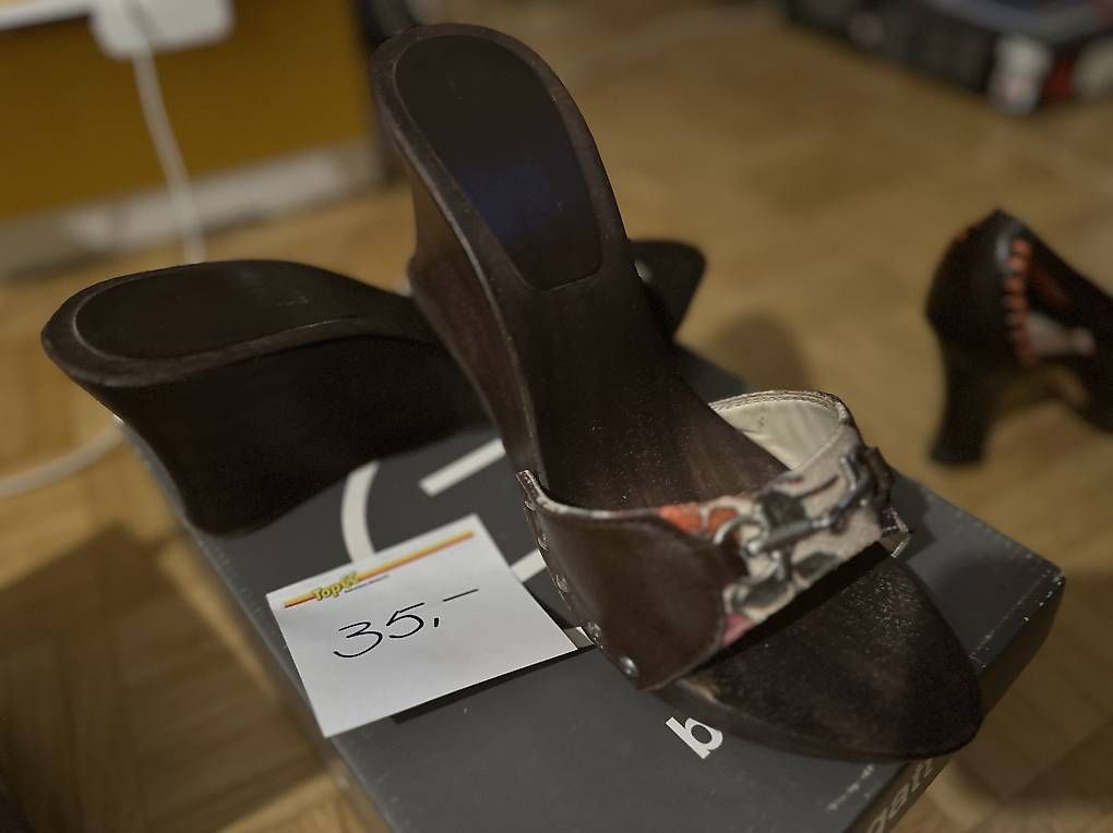 Scarpe da donna: Schöne Schuhe, Grösse 40 – Usato da Basel venduto da swEEty0571 3