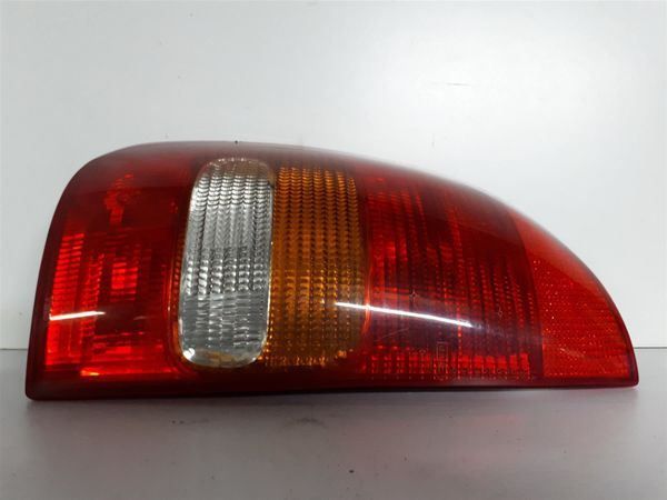 Fari: Opel Corsa B. Rückleuchte  links – Usato da Ibach venduto da Zingi73 2