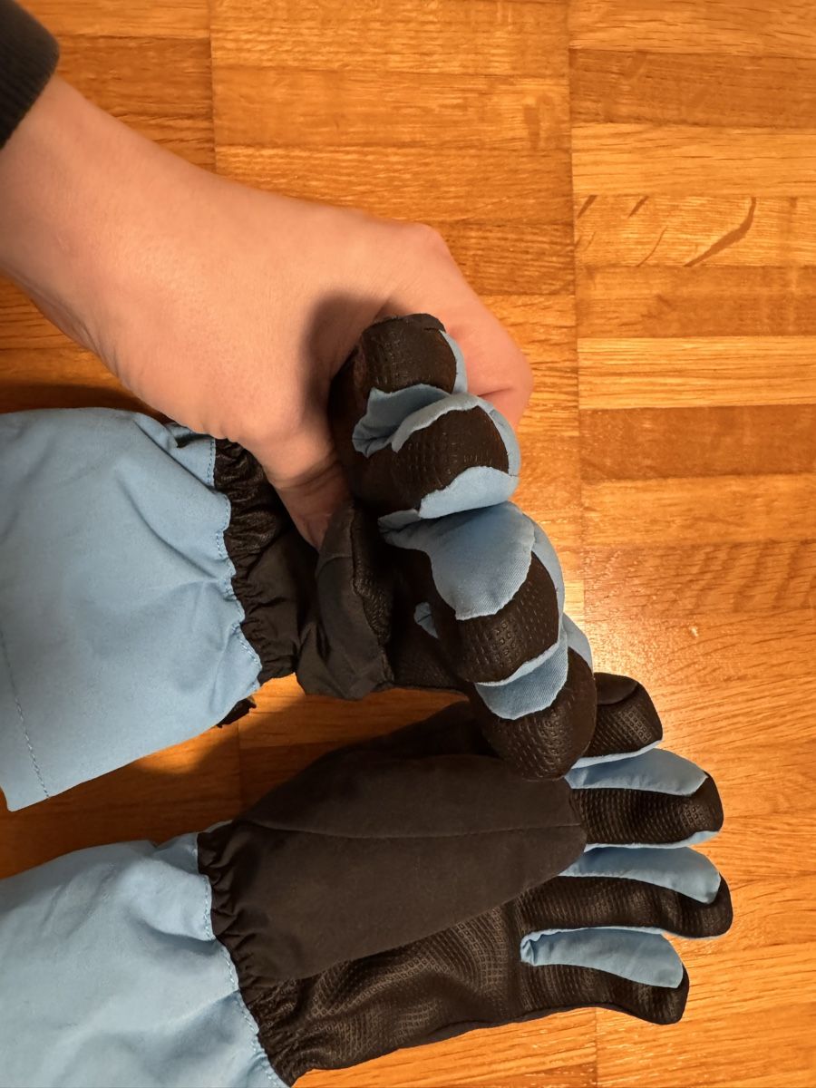 Handschuhe & Handstulpen: Coole Winterhandschuhe Gr. 134/140 Smiley World – Gebraucht aus Jona von Good_luck1_ 5