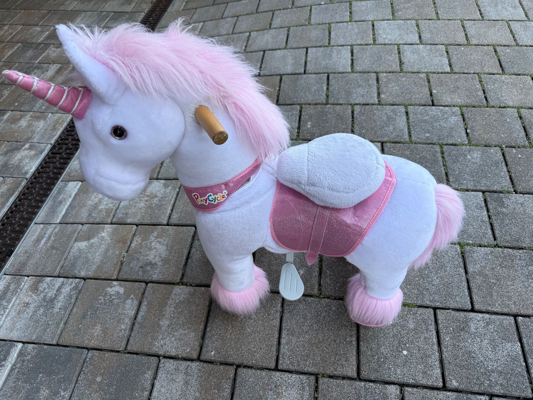 Jouets: Ponycycle Einhorn- Pferdefahrzeug – D'occasion à Häggenschwil par A.Phi 1