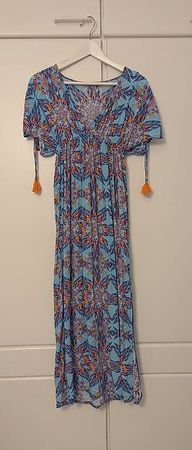 Langes dünnes Sommerkleid von Esprit