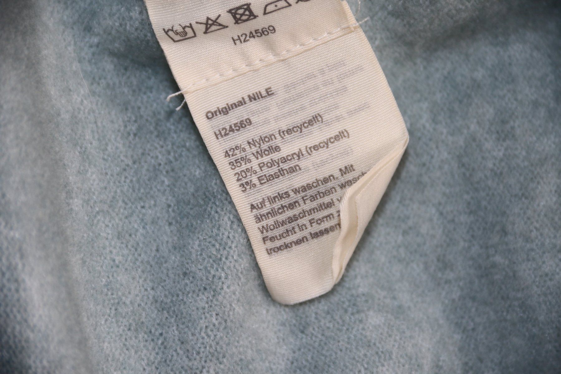 Nile Maglioni & Felpe: NILE wunderschöner Pullover Gr.L-M  NEU – Nuovo e nell'imballaggio originale da Oberwil-Lieli venduto da Svetlana28 5