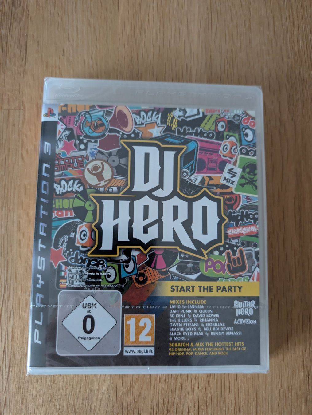 Spiele: DJ Hero Bundle (inkl. 2x Turntable-Controller) ab CHF 1.00!! – Gebraucht aus Langnau i.E. von Little_JoeY 3