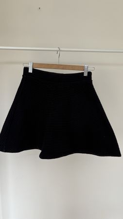 Jupe patineuse noire GAP taille XS, style automne