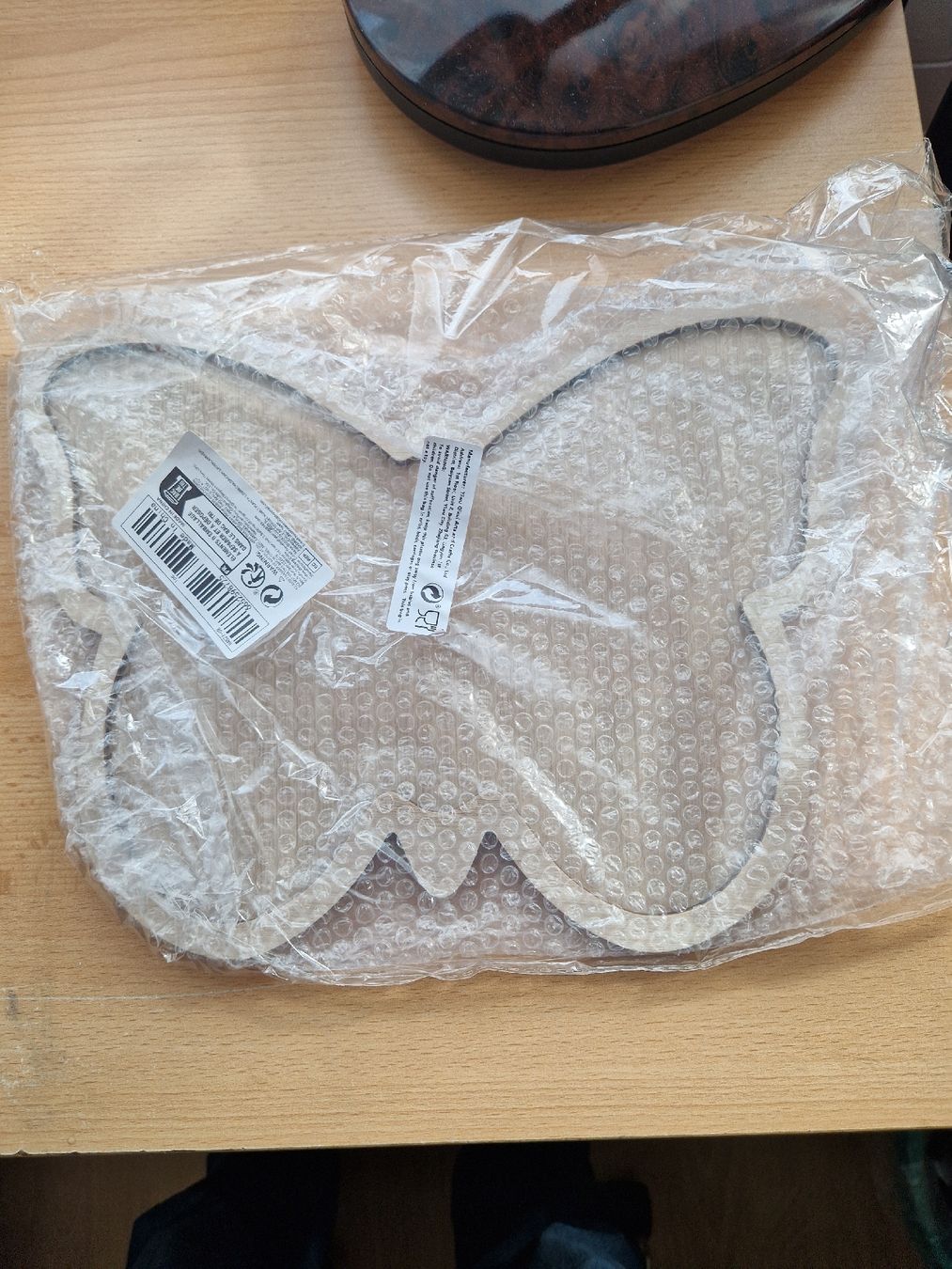 Plateaux: Holzschmetterling – Neuf avec emballage d'origine à Ipsach par Sabinet 1