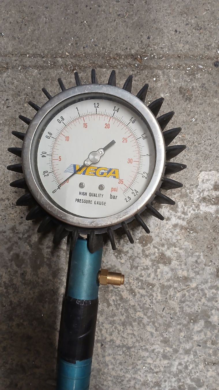 Mesurer: luftprüf manpmeter – D'occasion à Rümlang par Hcivic