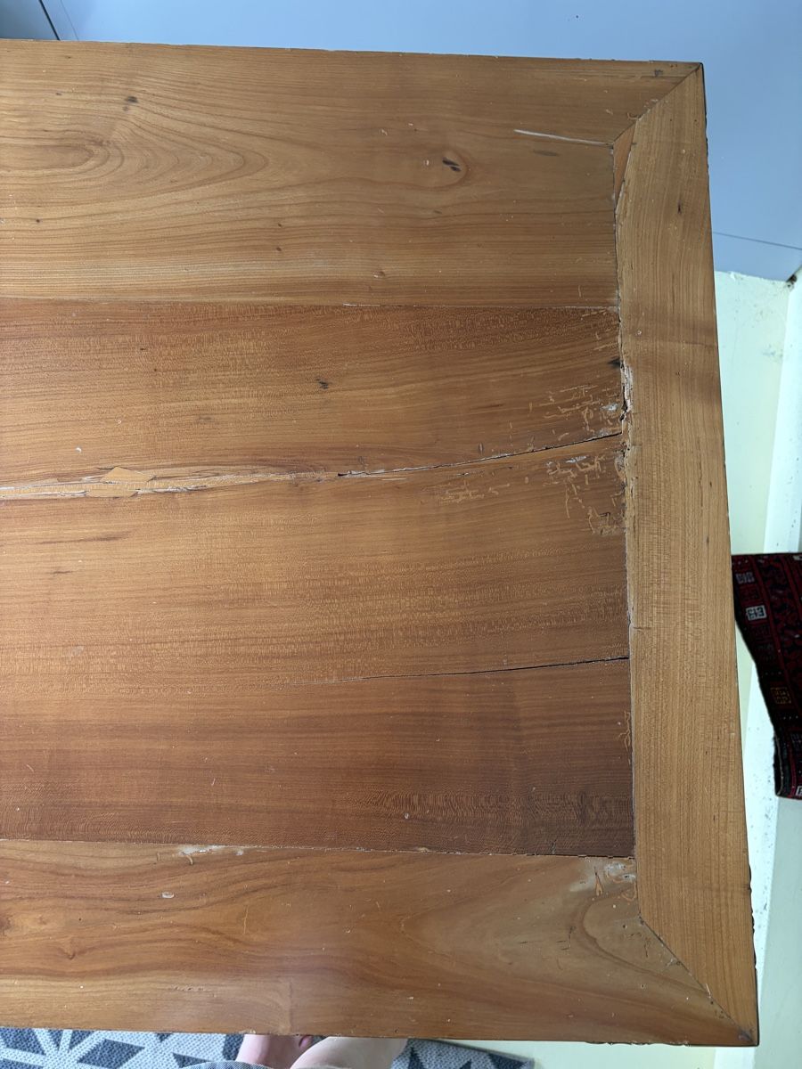 Tables: Antiker Holztisch mit Messingecken – D'occasion à Belp par Fam_Beutler 5