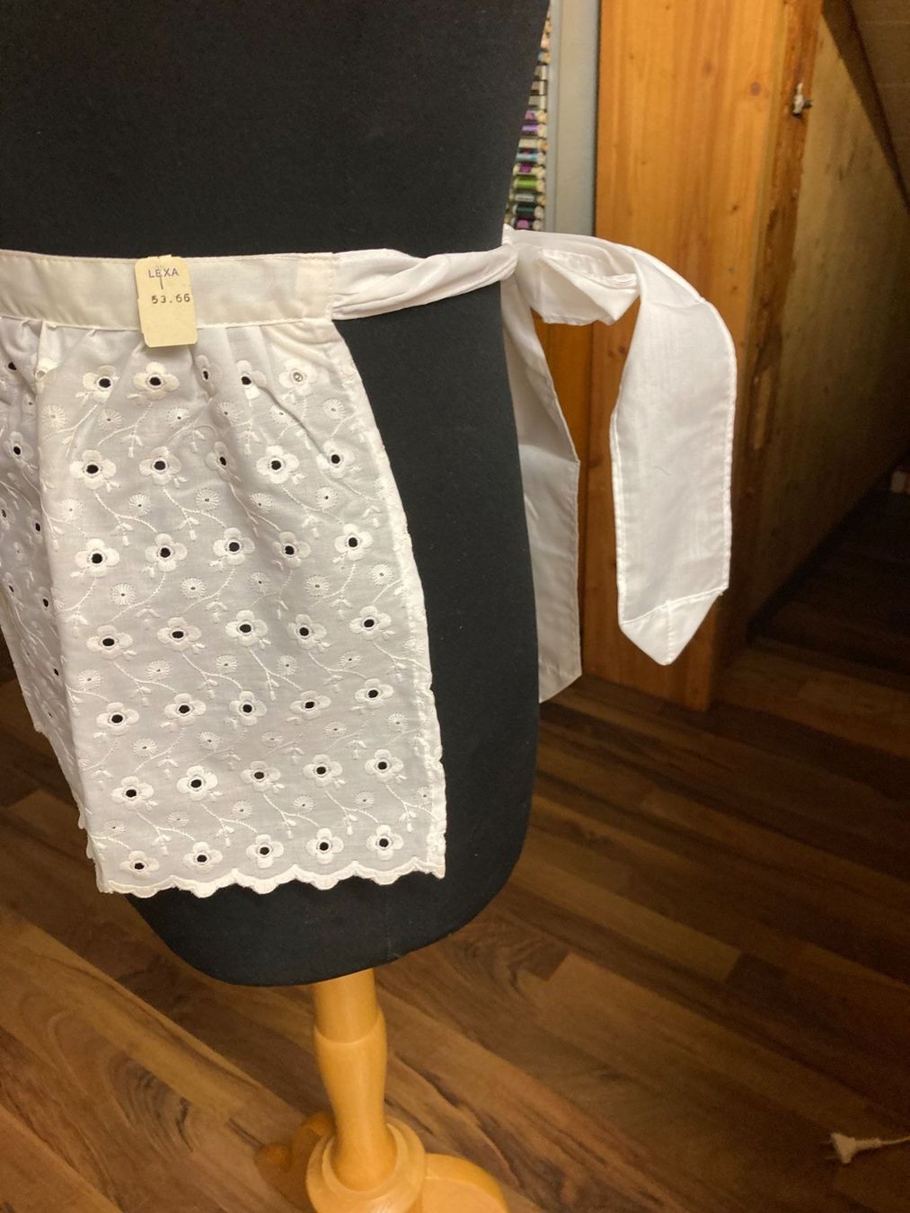 Autres vêtements & protection de travail: Serviceschürtzli – Neuf avec emballage d'origine à Balsthal par dasesaro 1