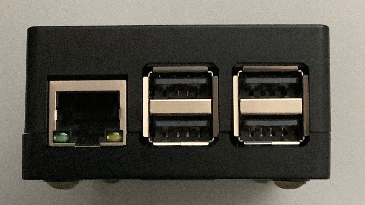 Raspberry Pi PC: Raspberry Pi 3 Model B mit Touchscreen – Usato da Dübendorf venduto da SwissAirforceDUB 4