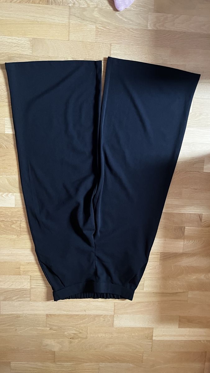 Pantaloni: Stoffhose Grösse M – Usato da Bern venduto da lar_xy8f 1