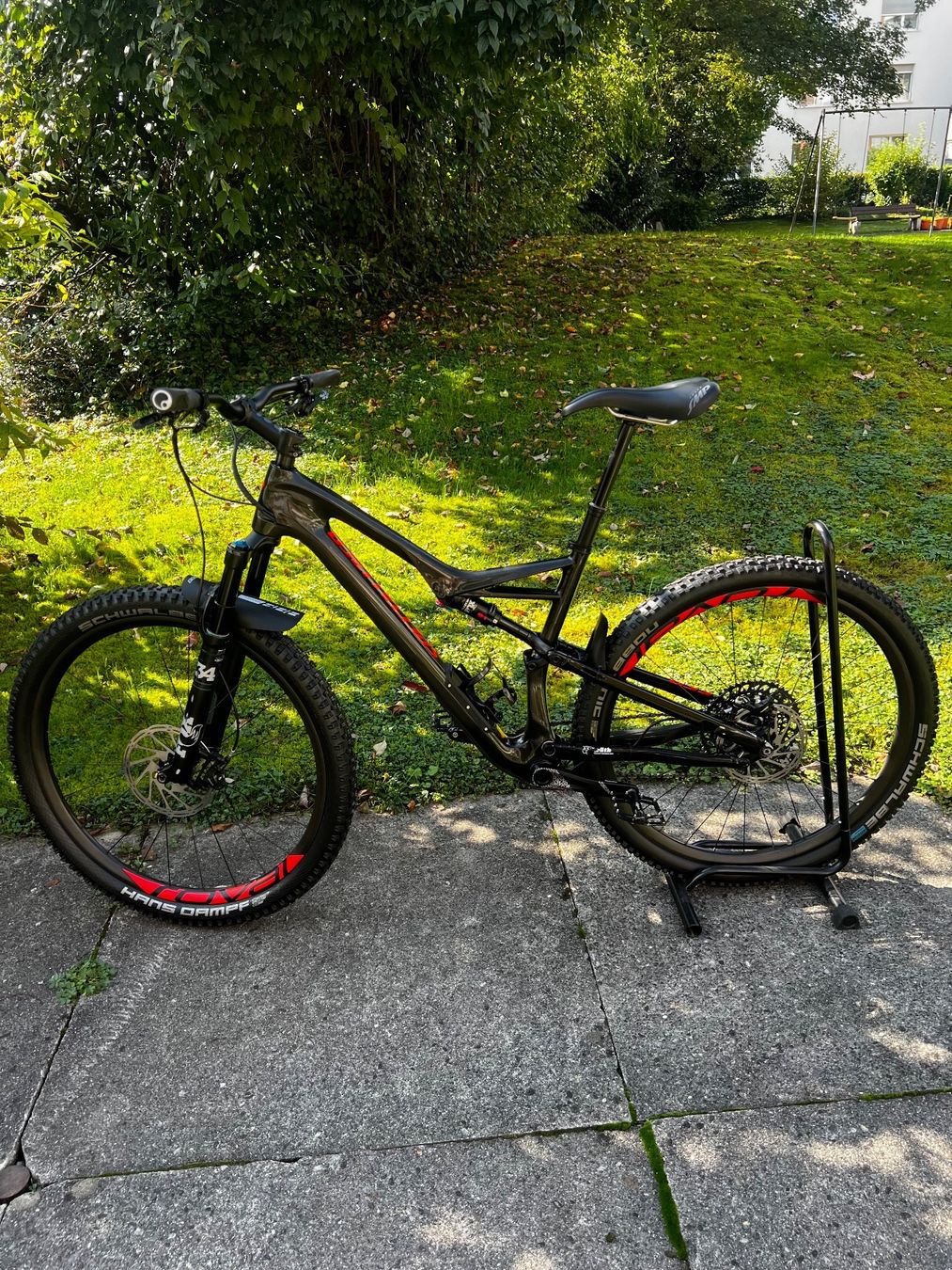 Specialized Velos: Specialized FSR Camber Expert 29 / full Carbon – Defekt aus Solothurn von  8