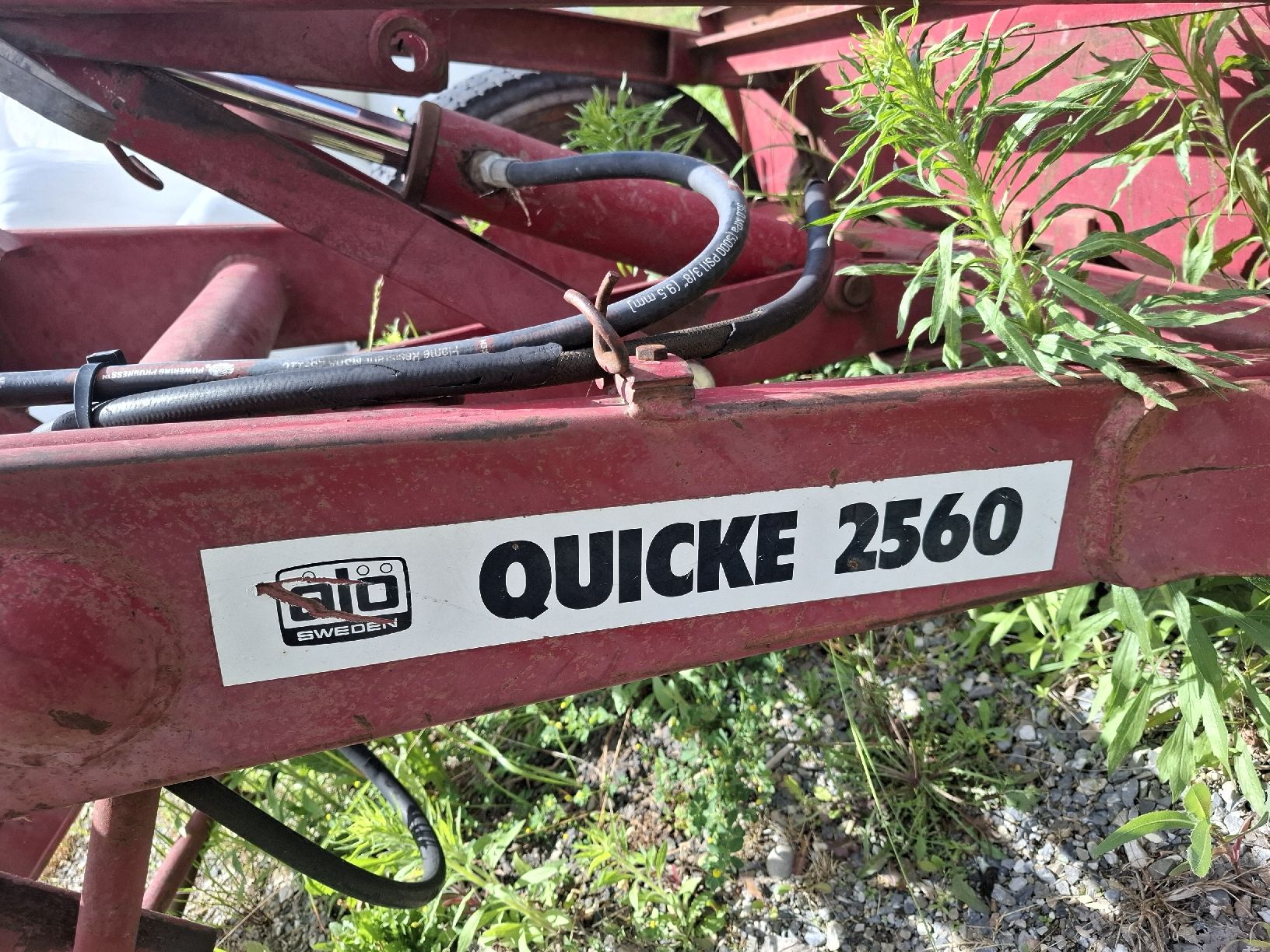 Tutte le macchine: Frontlader Alö QUICKE 2560 – Usato da wattenwil venduto da chropfagrar 1