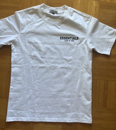 T-Shirt Essentials weiss neu