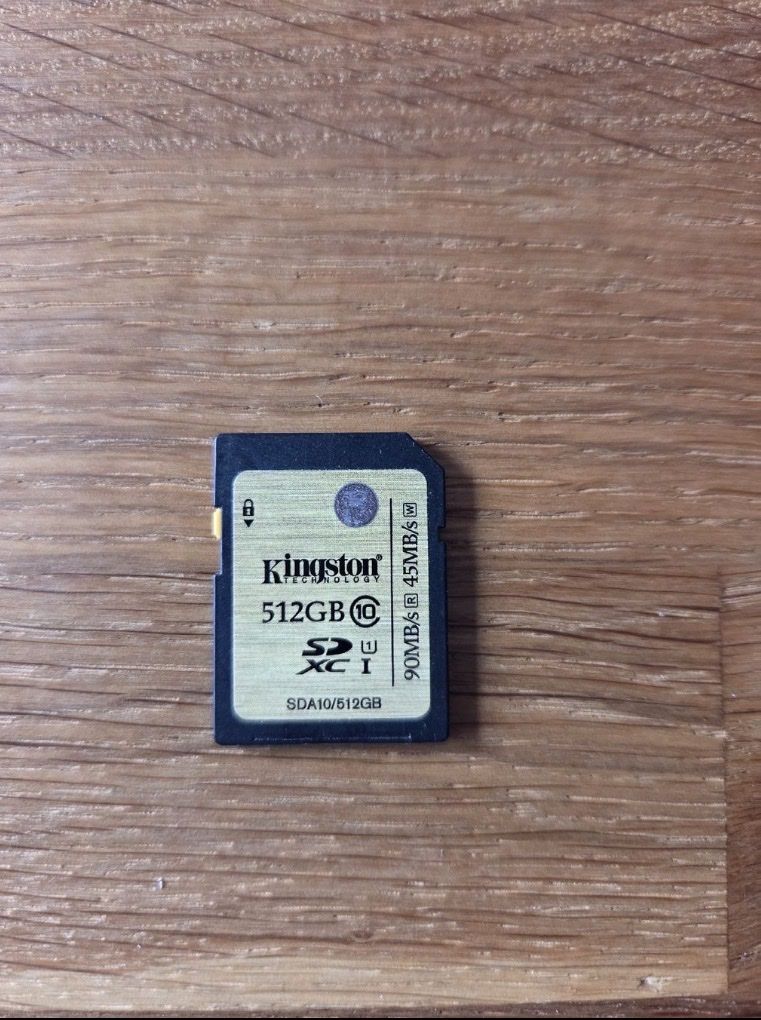 Kingston Cartes mémoire: Kingston SDXC 512GB Speicherkarte – D'occasion à Adliswil par Leg_Noev