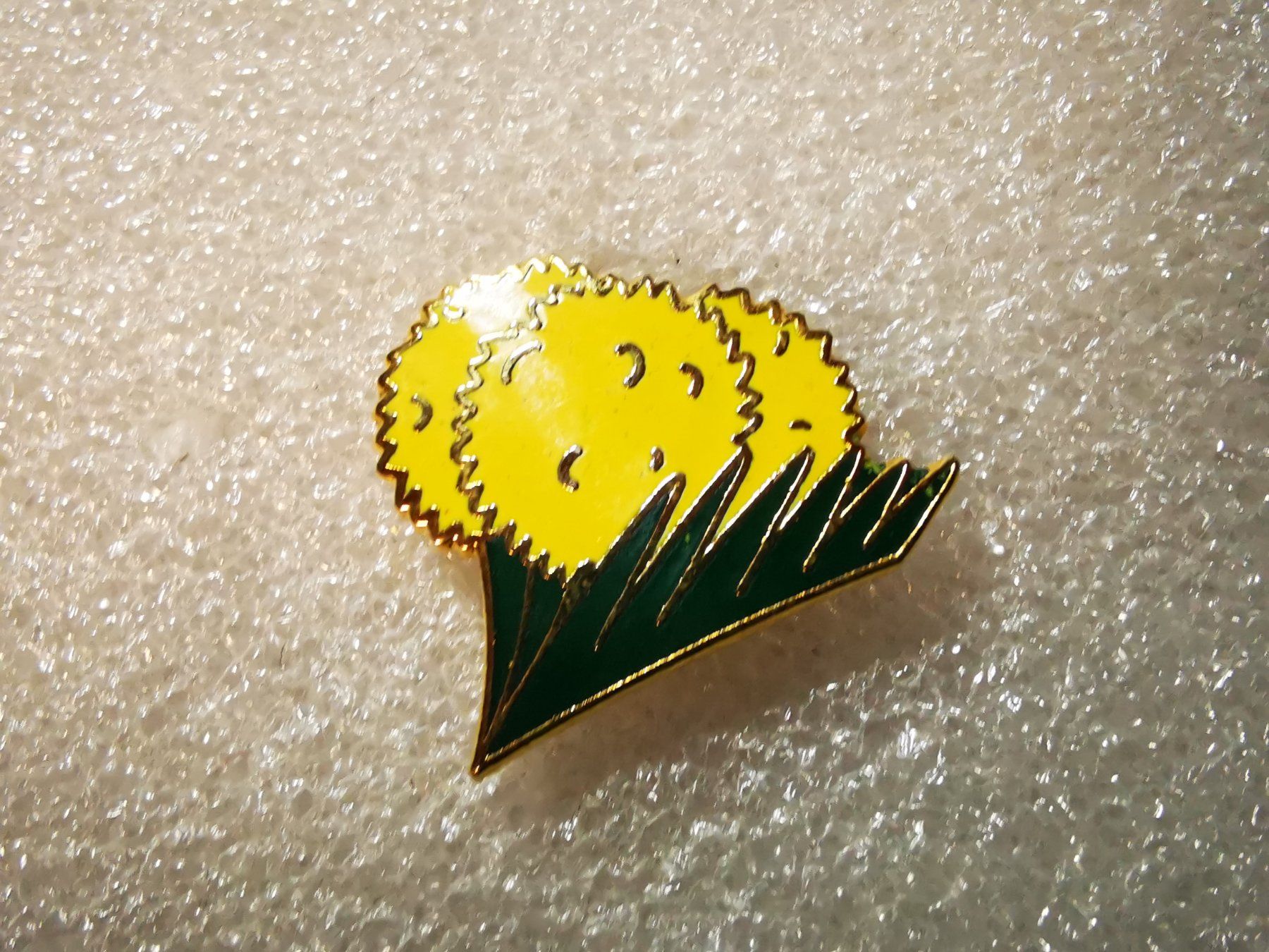 Placchette & Badge: Ansteckpin 6: Blumen – Usato da Oppligen venduto da Pin-Fall-Shop