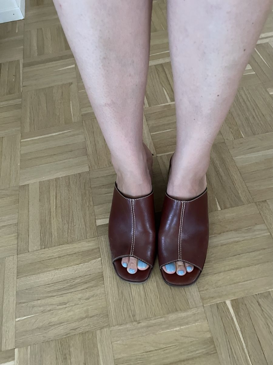 Des Petits Hauts Damenschuhe: Mules des petites hauts – Gebraucht aus Lausanne von cris_ina89