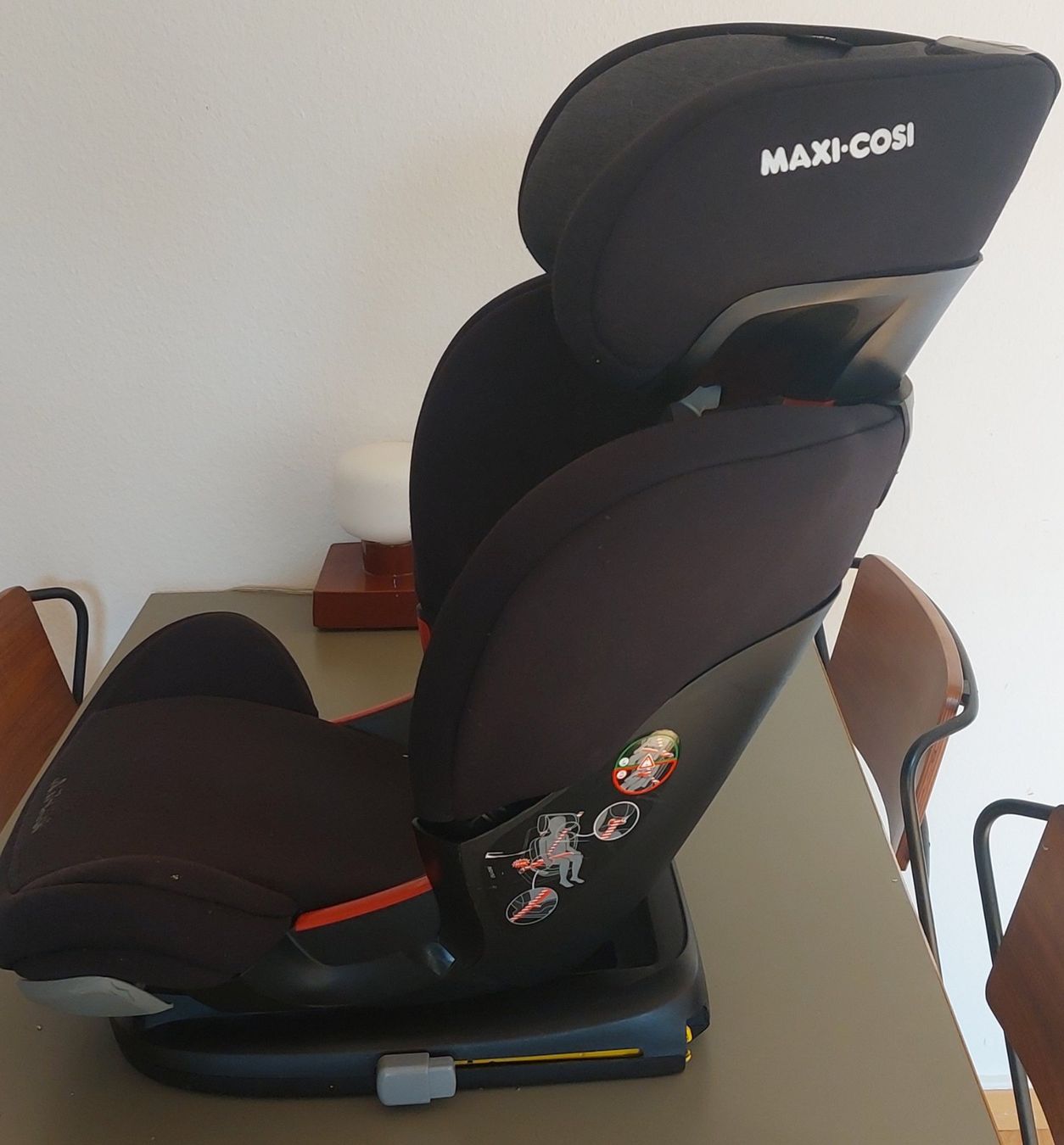 Maxi-Cosi Seggiolini per auto: Maxi-Cosi RodiFix AirProtect Kindersitz, gebraucht – Usato da Adliswil venduto da JulienCycling 1