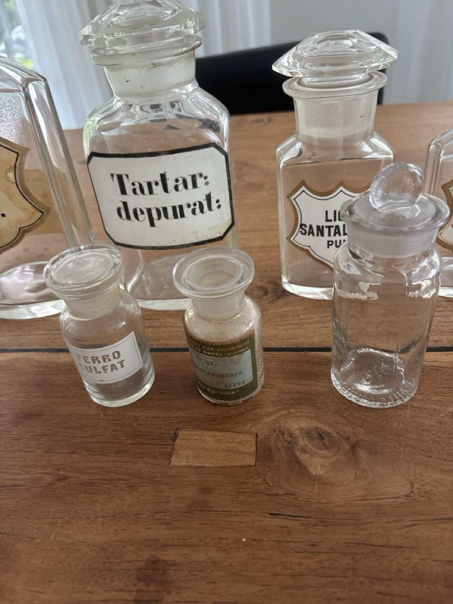 Accessori da laboratorio: Apothekerflaschen Set mit Etiketten gebraucht – Usato da Kriens venduto da Mollinos 1