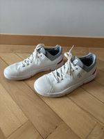 ON Schuhe The Roger weiss/orange Herren Grösse 42.5