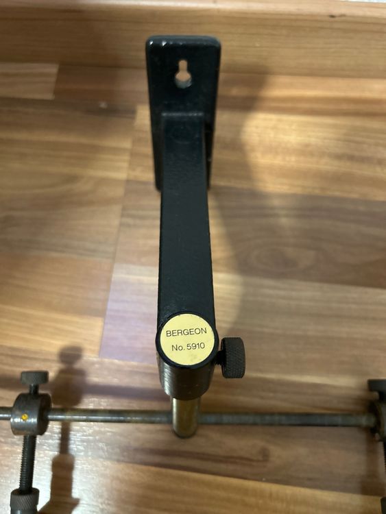 Porte-Mouvement De Montre Bergeon Avec Support Central 6,00 Ligne - HM1996-0600