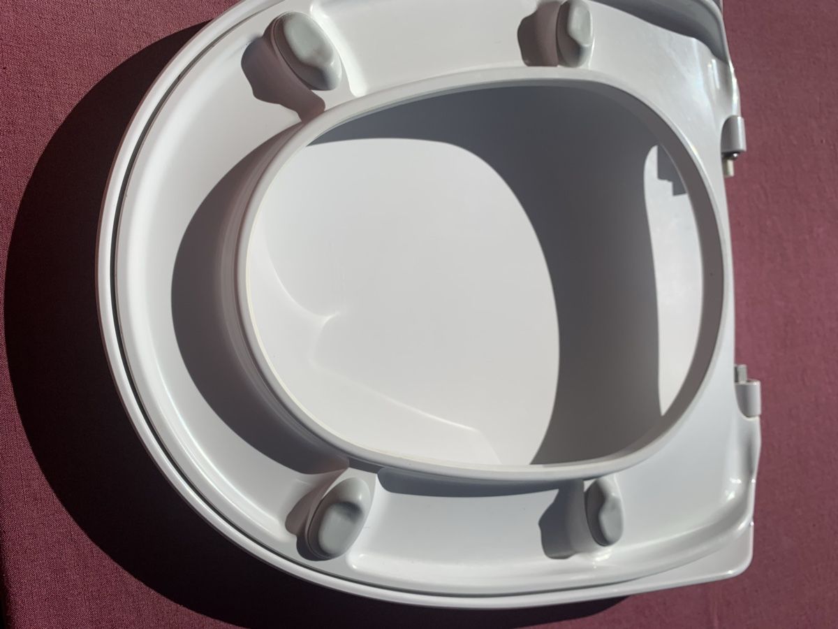 Geberit WC: Deckel zu Dusche WC Aquaclean 8000 – Usato da Küttigen venduto da Wasserflue 1