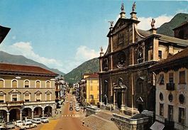 TI - Bellinzona, Piazza Collegiata