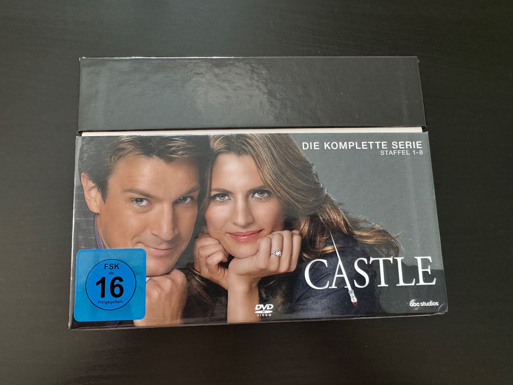 Tutti i DVDs: Castle komplette Serie DVD als Box – Usato da Löhningen venduto da santafe06