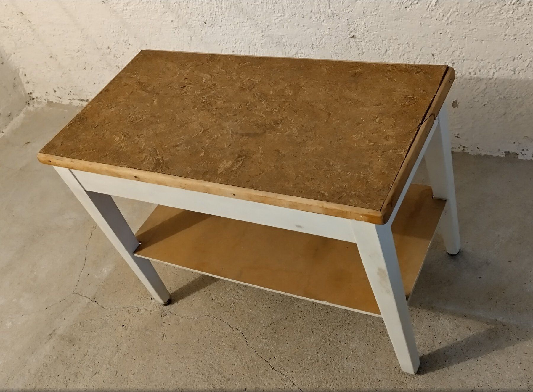 Tavoli: Kleines Tischli, Vintage – Usato da Wettingen venduto da Arthur054 1