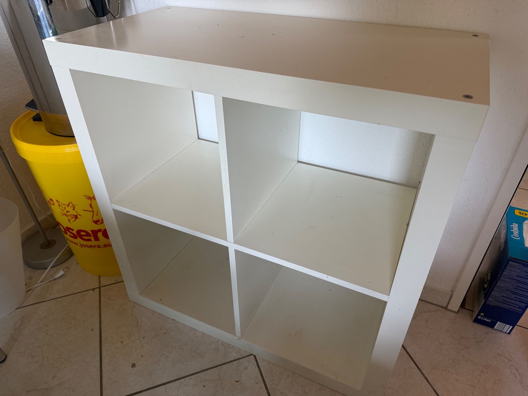 Ikea Scaffali: 3x IKEA Expedit Regal 2x2 in weiss – Usato da Grosswangen venduto da Swisslue 5