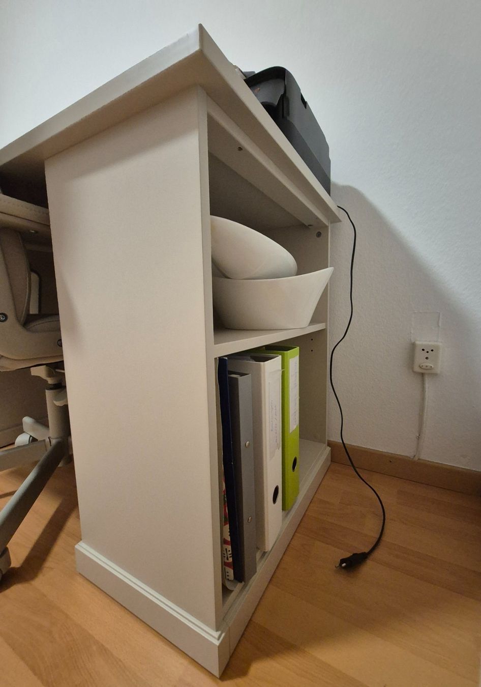 Ikea Scrivanie: Bürotisch mit Stühle – Usato da Mellingen venduto da Loewe2006 3