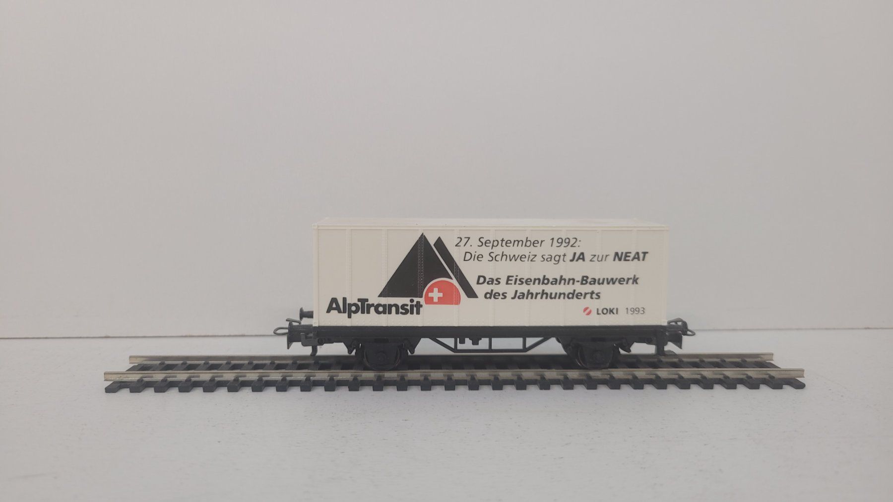 Märklin Modellini di ferrovie: Spur H0 Märklin SBB AlpTransit Containerwagen – Usato da Büsserach venduto da ModellbahnDepot