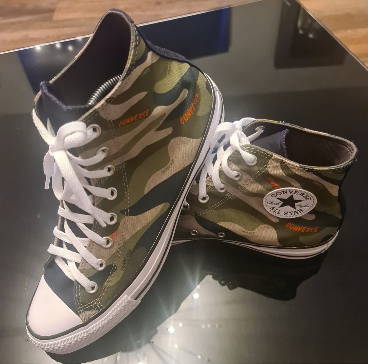Converse Scarpe da uomo: Original Converse Sneakers Grösse 45 – Nuovo (secondo la descrizione) da Zürich venduto da ok1