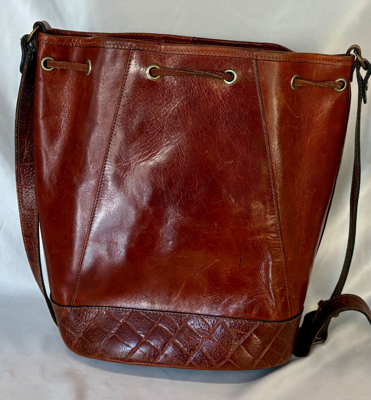 Taschen für Damen: Ledertasche braun vintage – Gebraucht aus Zürich von Drahtzug 1