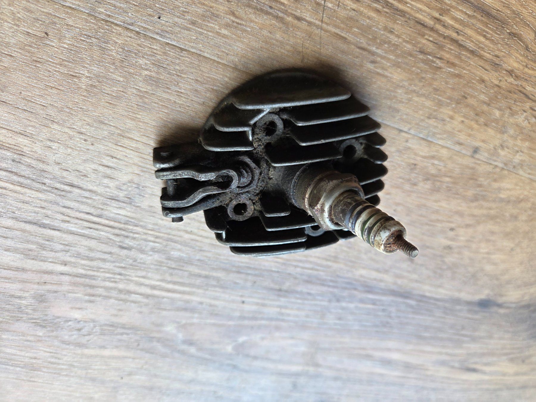 Sachs Cyclomoteurs: Zylinderkopf Original Sachs 503 – D'occasion à frümsen par Sailem 2