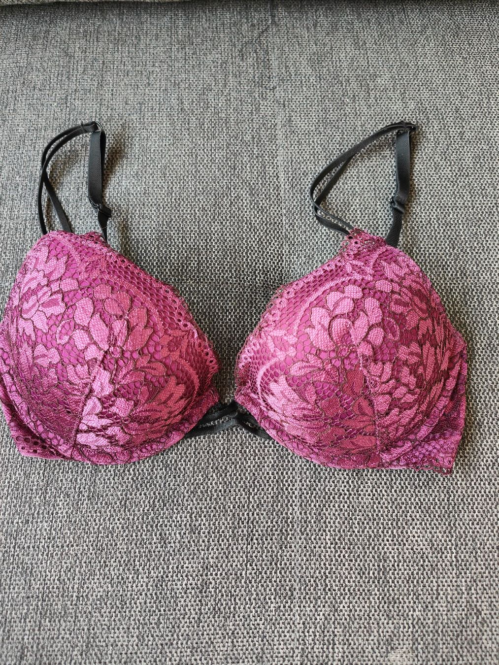 Altra biancheria intima: La Senza bra 75C – Nuovo (secondo la descrizione) da Meyrin venduto da Muchacho7