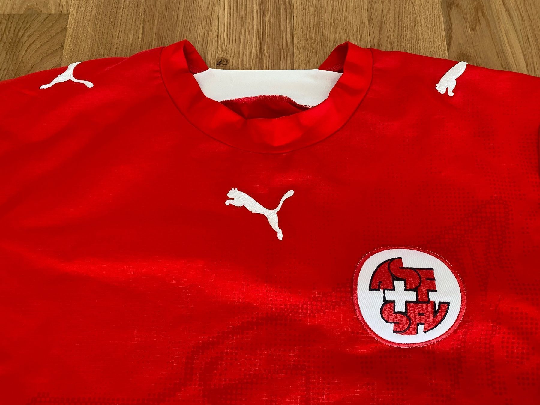 ORIGINAL SCHWEIZ NATI TRIKOT 2006/08 MAILLOT SUISSE PUMA L (Neu (gemäss ...