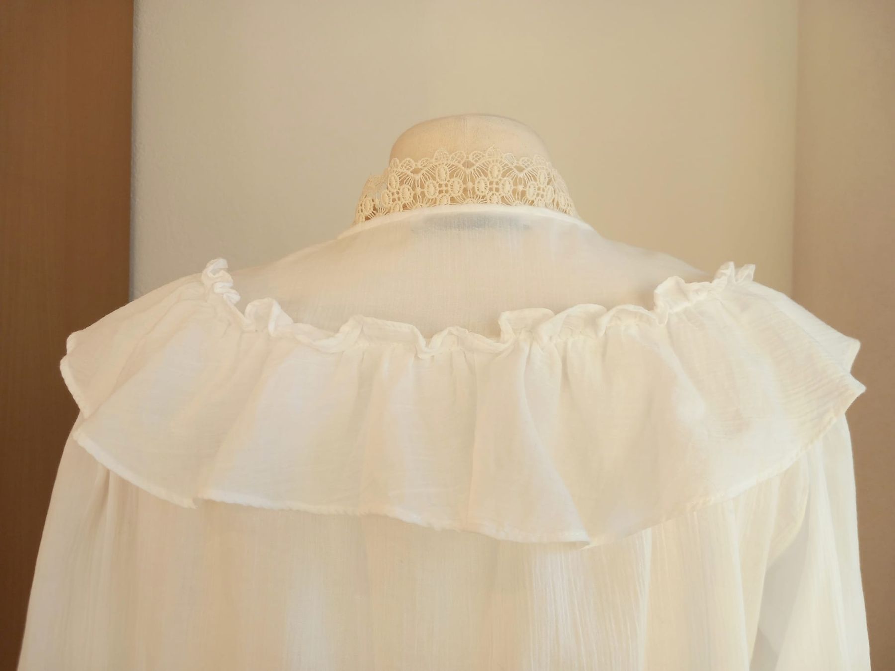 Zara Blusen: Neue Bluse von Zara Gr. XS – Neu (gemäss Beschreibung) aus Winterthur von Jopf1 2