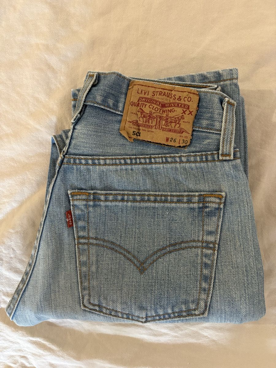 Levi's Jeans: 2 jeans Lévis 501 taille XS – Usato da Genève venduto da flo_qxp6 4