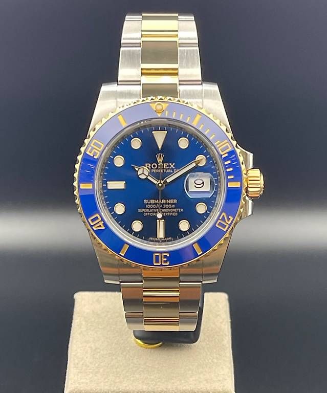 Rolex Orologi: Rolex Submariner Date Ref. 116613LB "Bluesy" 40mm 2018 – Usato da Lugano venduto da luganotopwatches