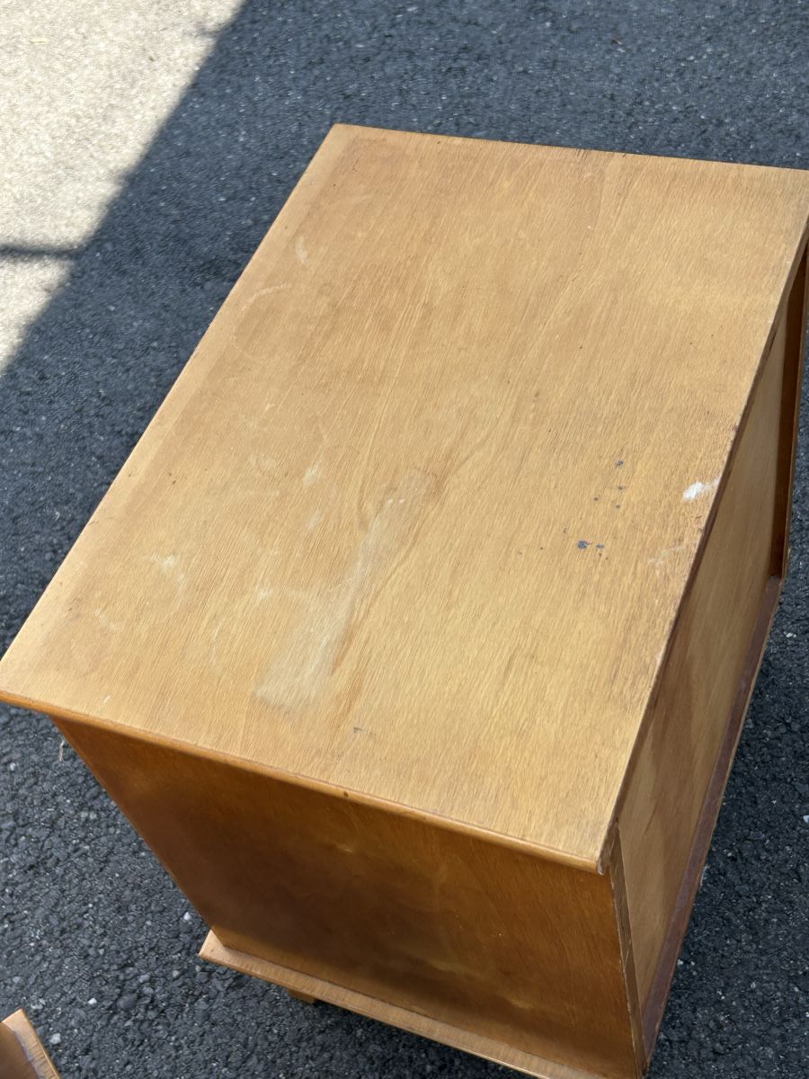 Comodini: Tables de chevet vintage en bois, set de 2. Solide. – Usato da Thierrens venduto da Bigla 6
